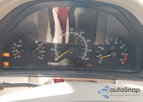 1999 Mercedes-Benz E 320 from USA, damaged, VIN WDBJF65H6XA920142